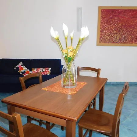Elisir Aparthotel 2*