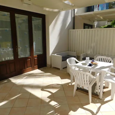 Aparthotel Elisir 2*